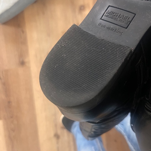 MICHAEL Michael Kors Emma Quilted Boots - Picture 13 of 15